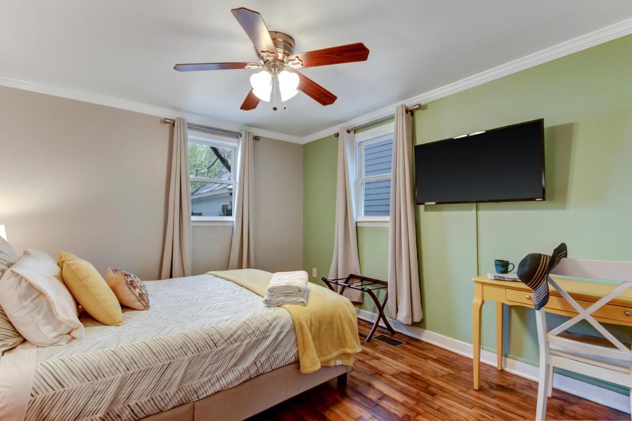 Apartamento Vibrant, Colorful Building With Backyard Firepit And Games *